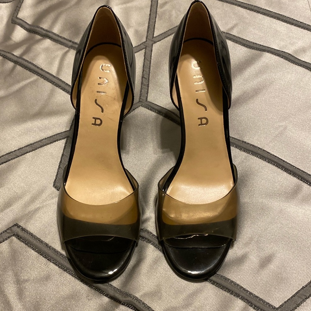 Black Unisa heels 👠